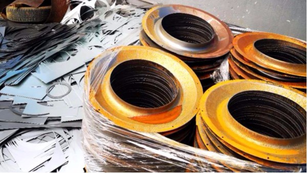 蓝天风机，品质第一，不合格产品坚决报废！